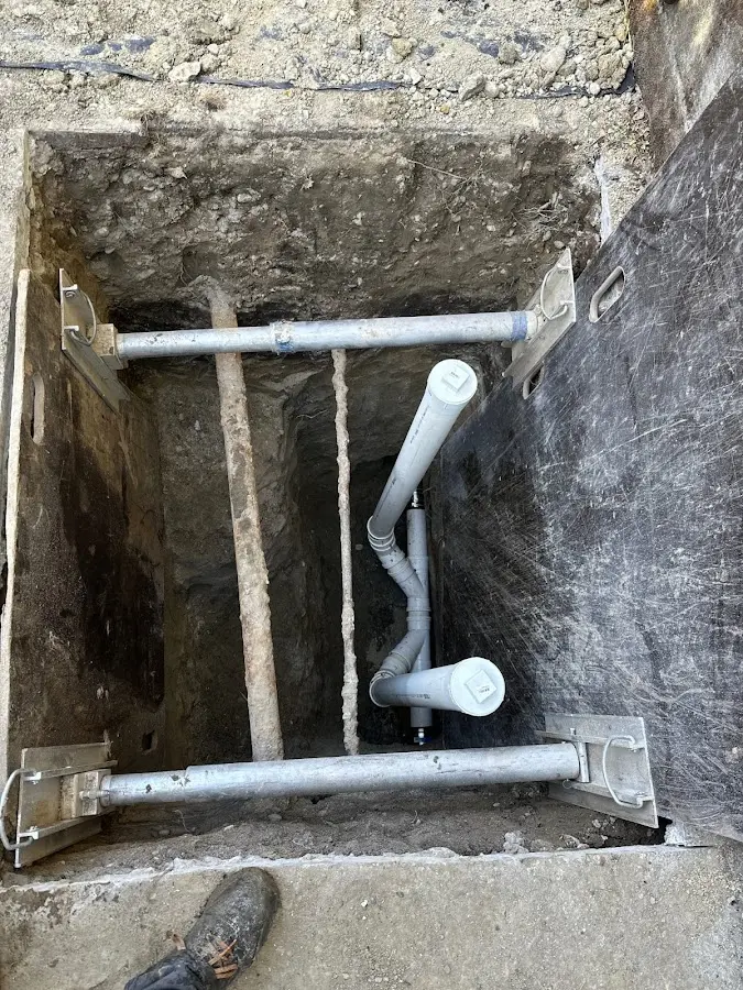 Experienced plumber completing Gas Line Repair work in Teague
